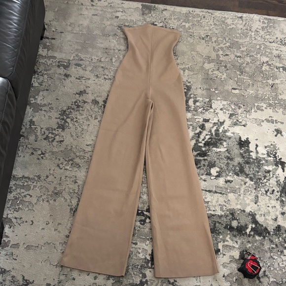 NWT Helsa Edia Jumpsuit - Picture 3 of 5